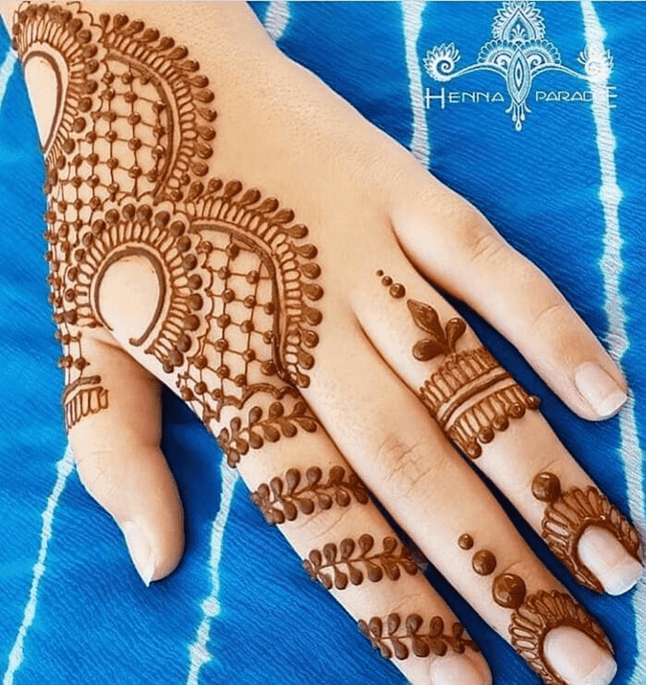 Good Looking Dhaka Henna Design