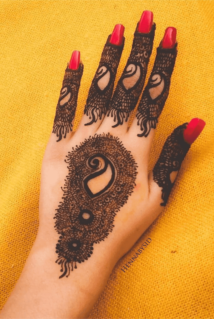 Magnificent Dhaka Henna Design