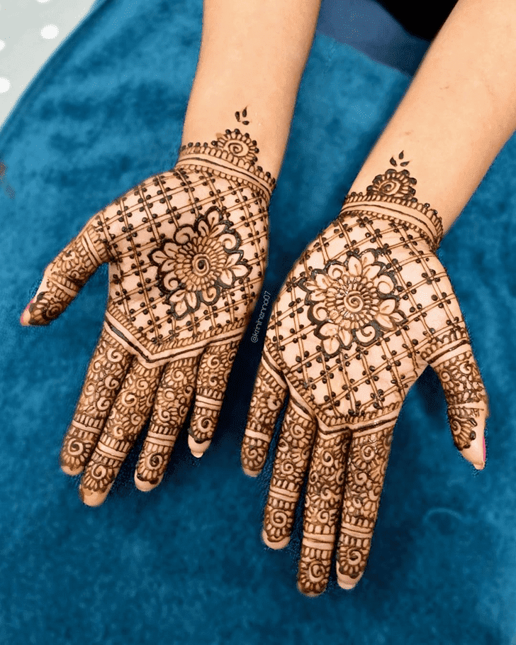 Pleasing Dhaka Henna Design