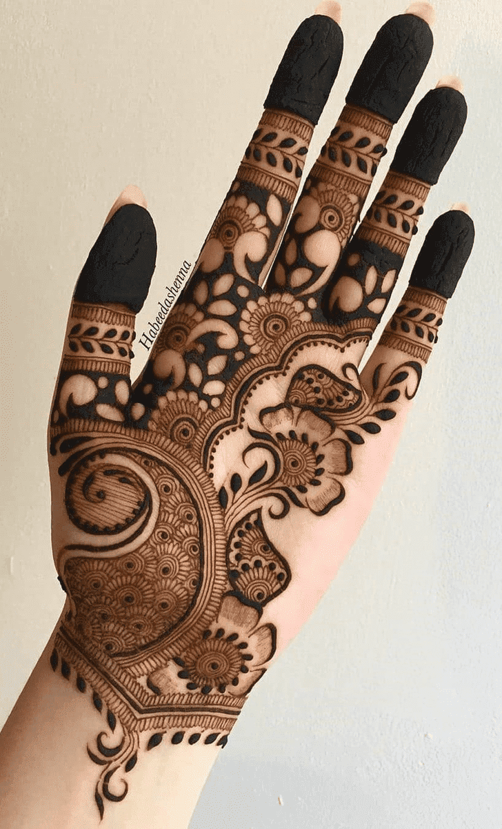 Slightly Dhaka Henna Design