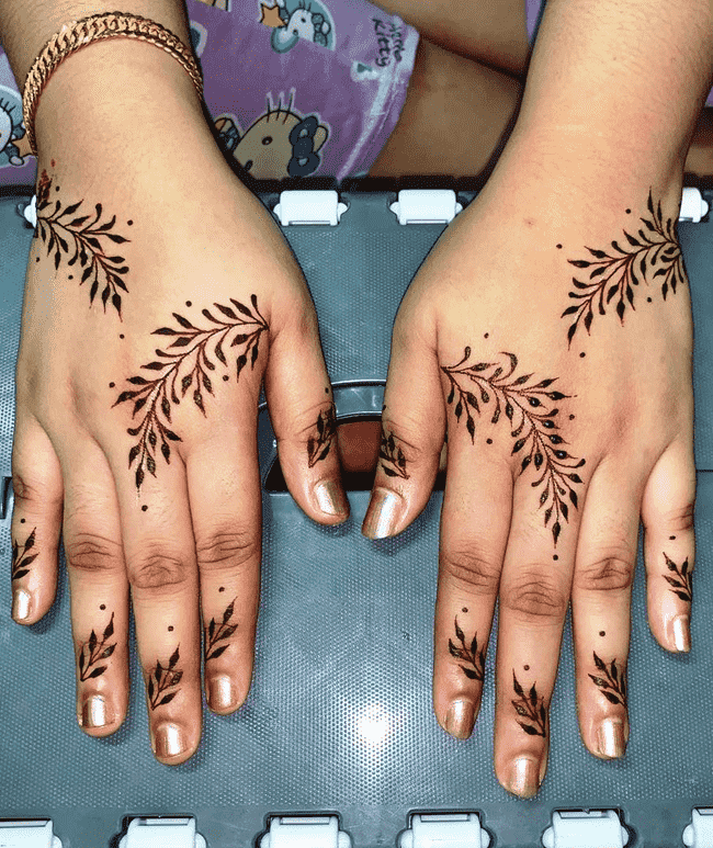 Fair Dharamshala Henna Design