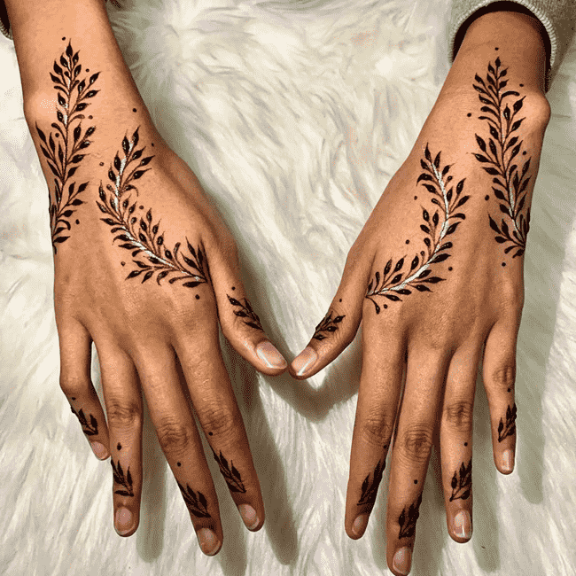 Fascinating Dharamshala Henna Design