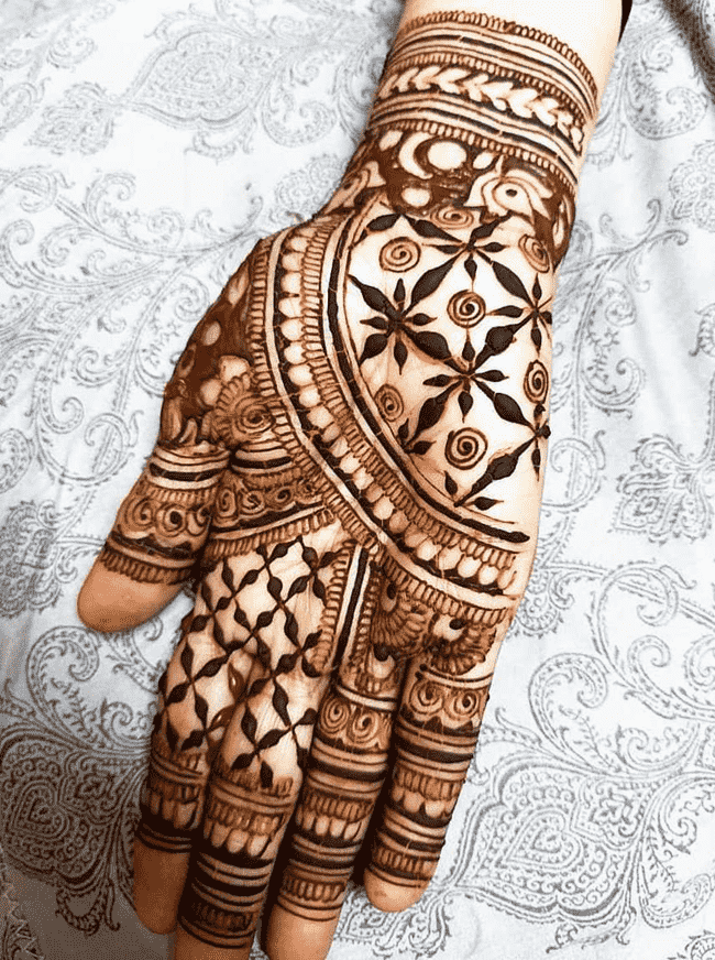 Ravishing Dharamshala Henna Design