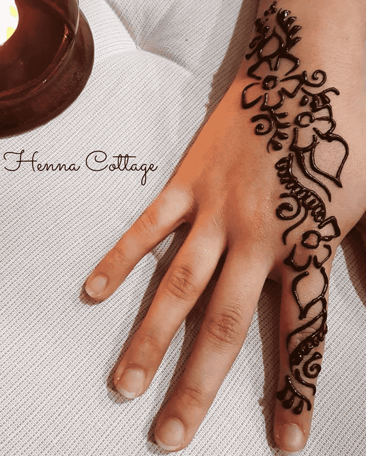 Awesome Dharan Henna Design