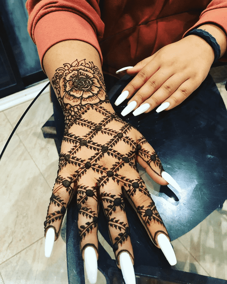 Nice Dharan Henna Design