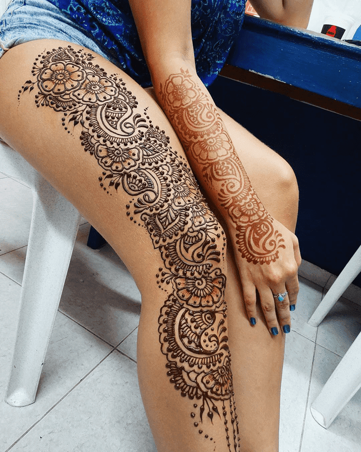 Divine Henna design