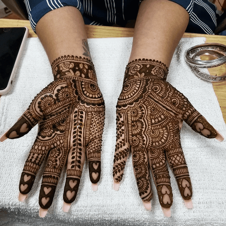 Beauteous Diwali Henna Design