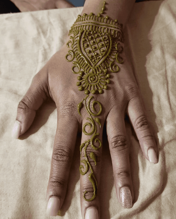 Divine Diwali Henna Design