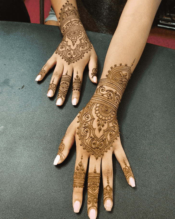 Fine Looking Diwali Henna Design