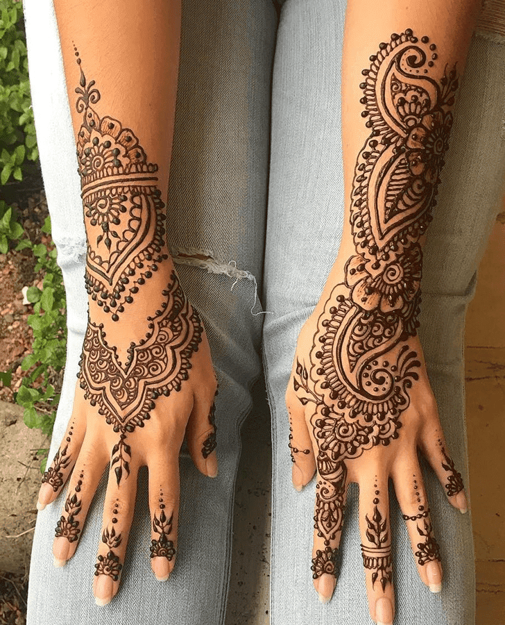 Stunning Diwali Henna Design