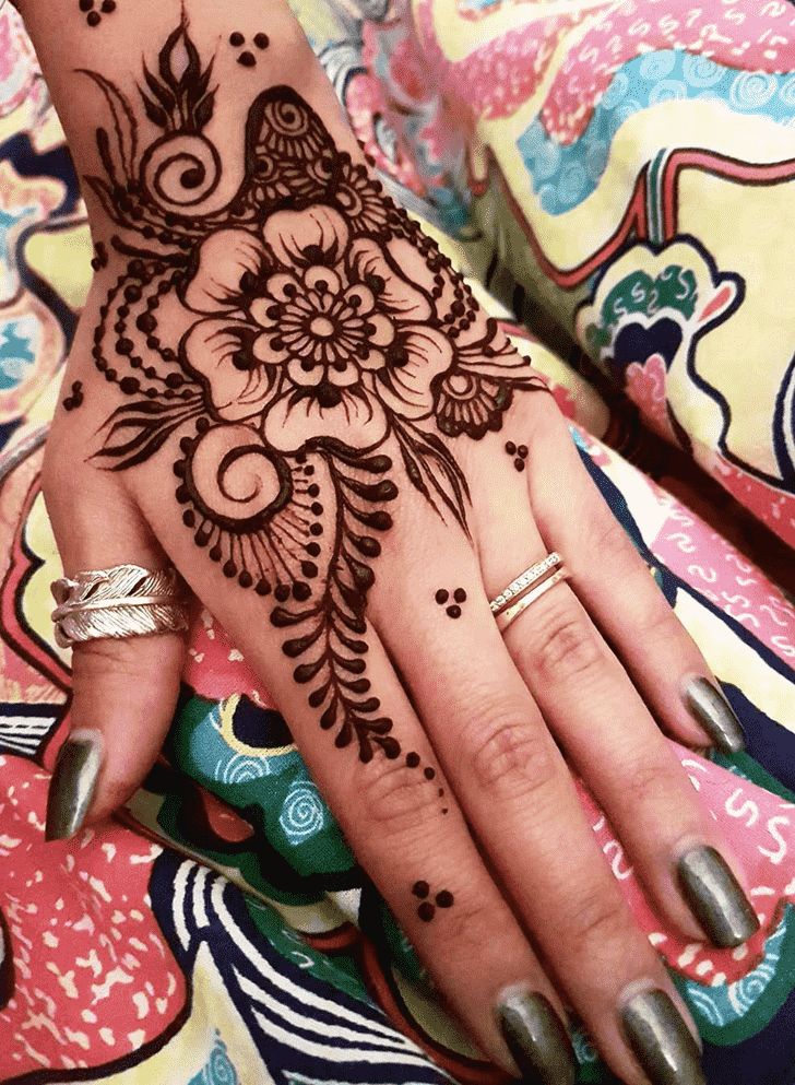 Arm Dot Henna Design