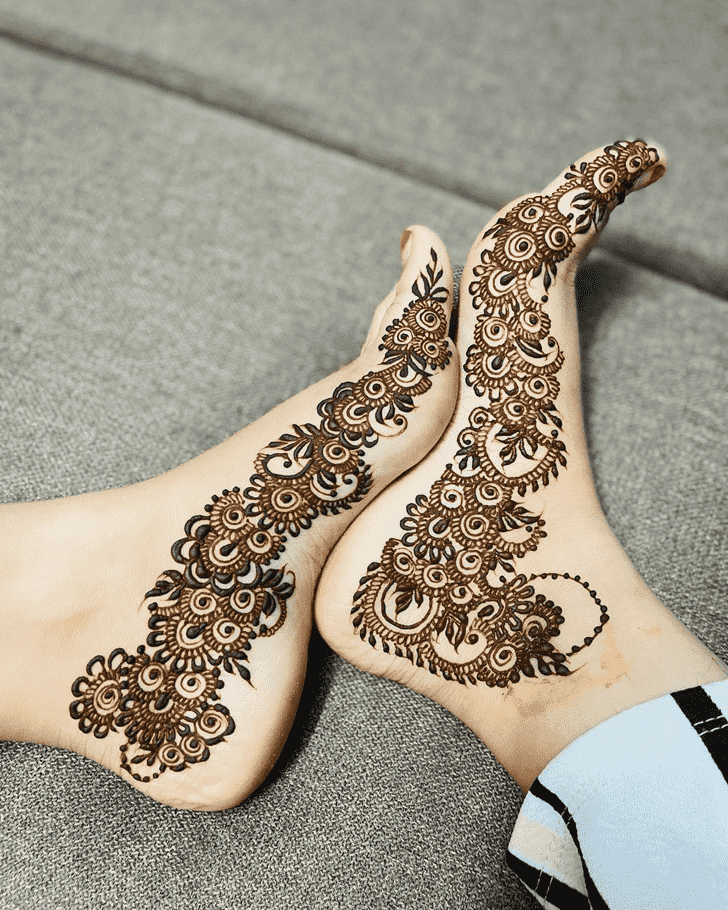 Beauteous Dubai Henna Design