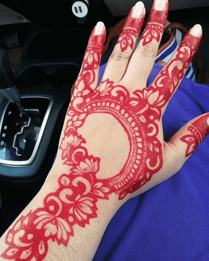 Magnificent Dubai Henna Design