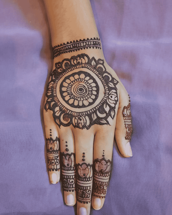 Arm Egyptian Henna Design