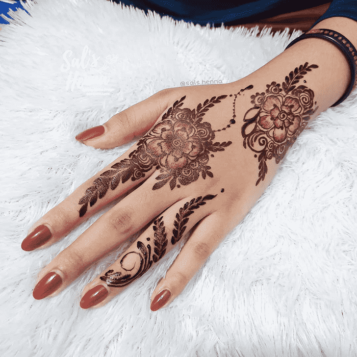Fair Egyptian Henna Design