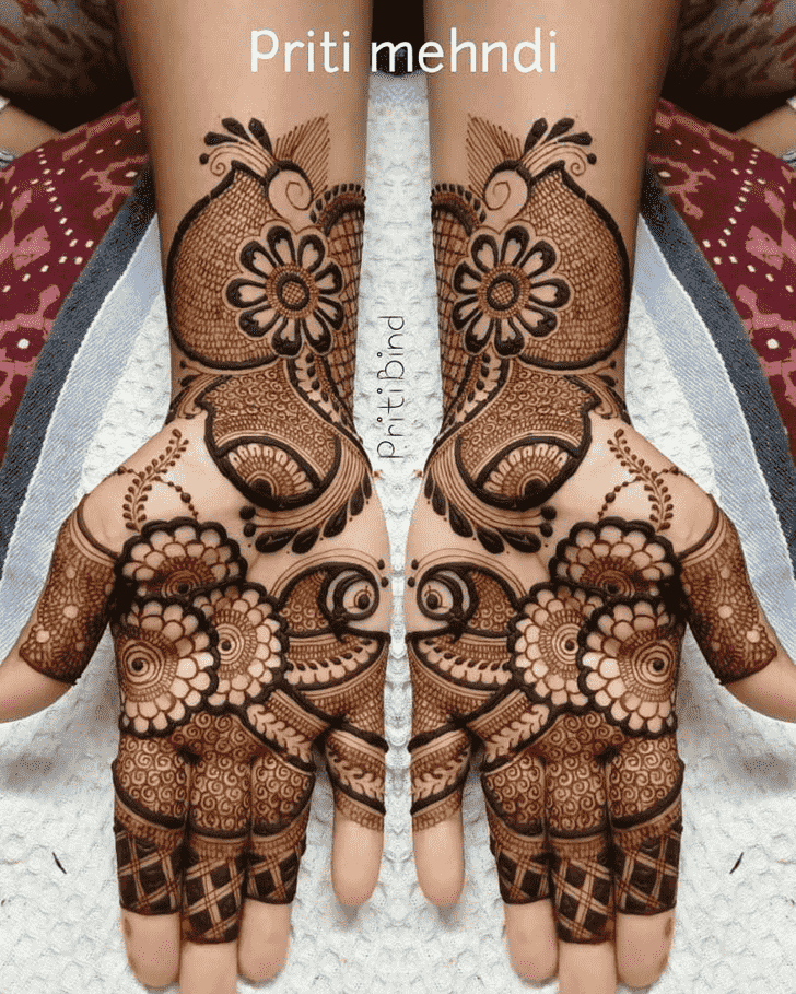 Adorable EID Henna Design