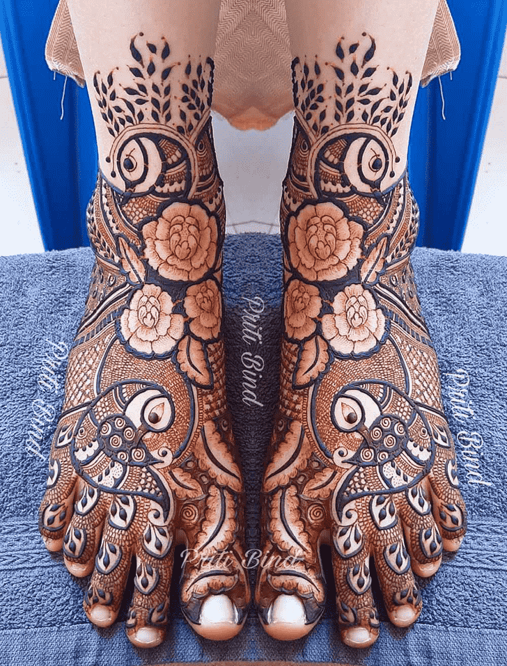 Exquisite EID Henna Design