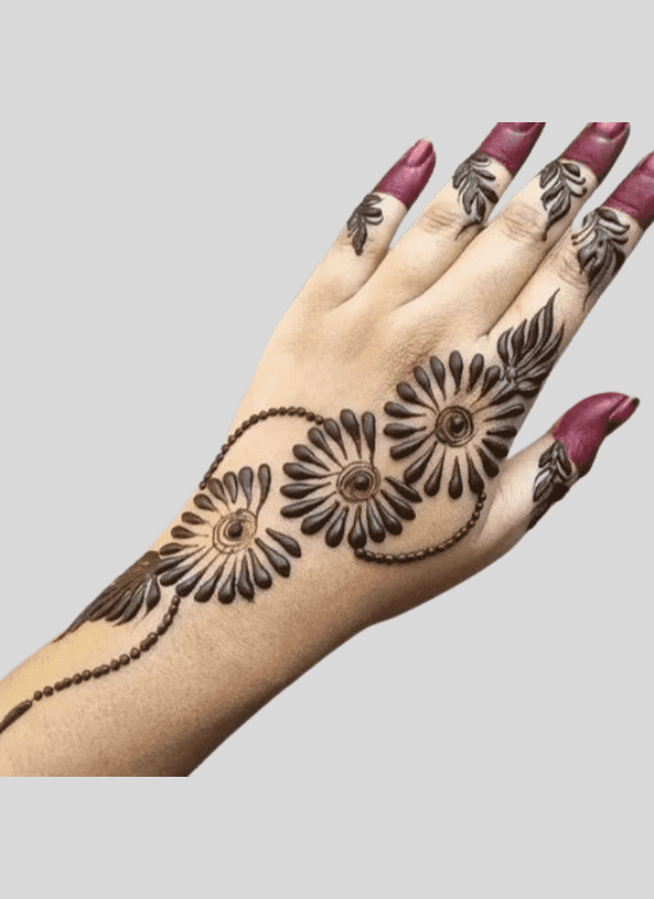 Bewitching Eid Ul Azha Henna Design