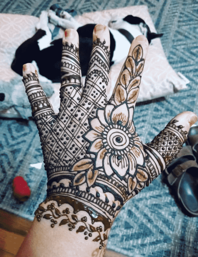 Good Looking Ekadashi Henna Design