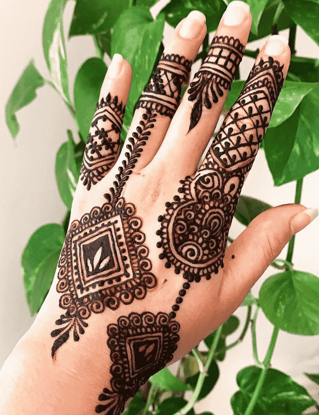 Shapely Ekadashi Henna Design
