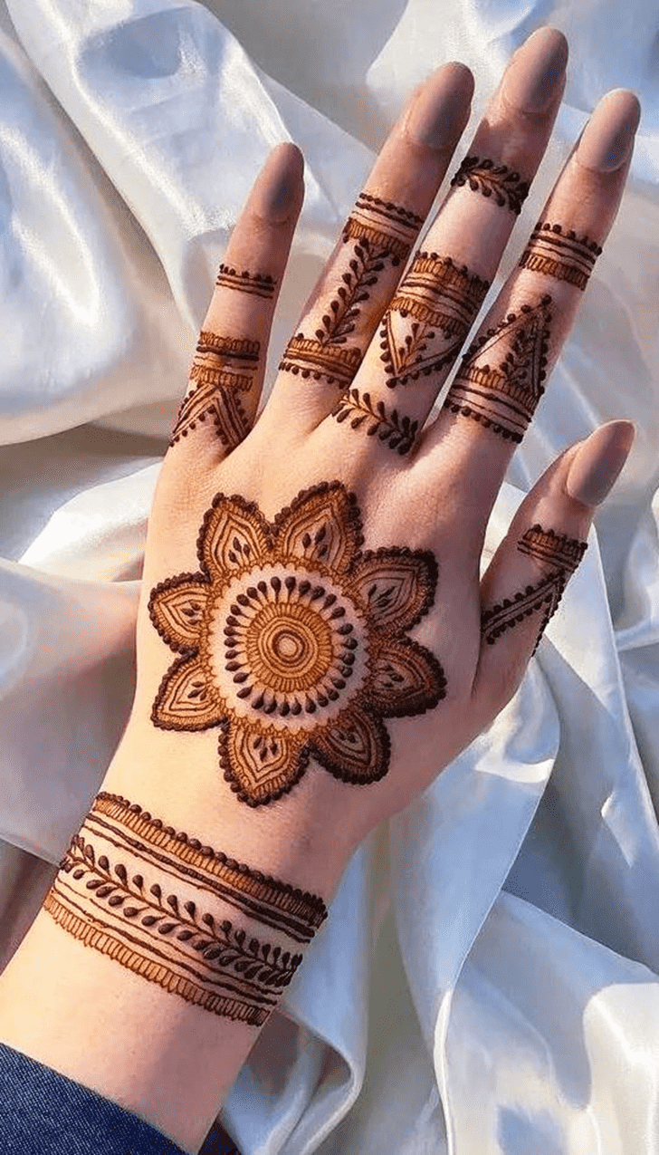 Fair Elegant Henna Design