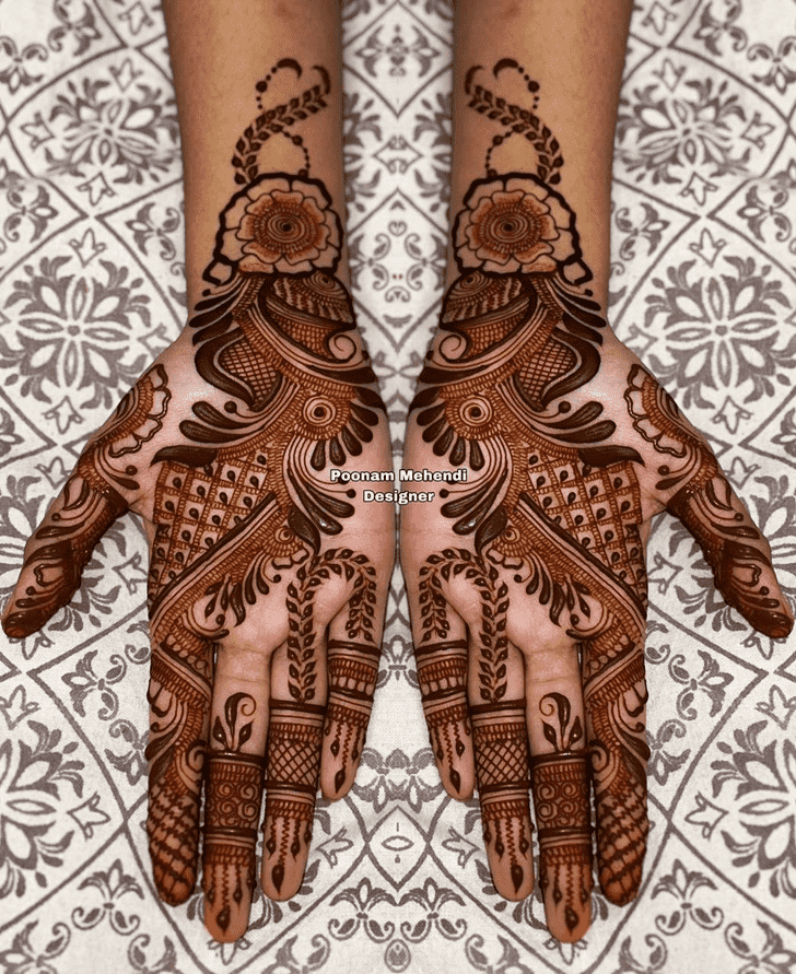 Grand Elegant Henna Design
