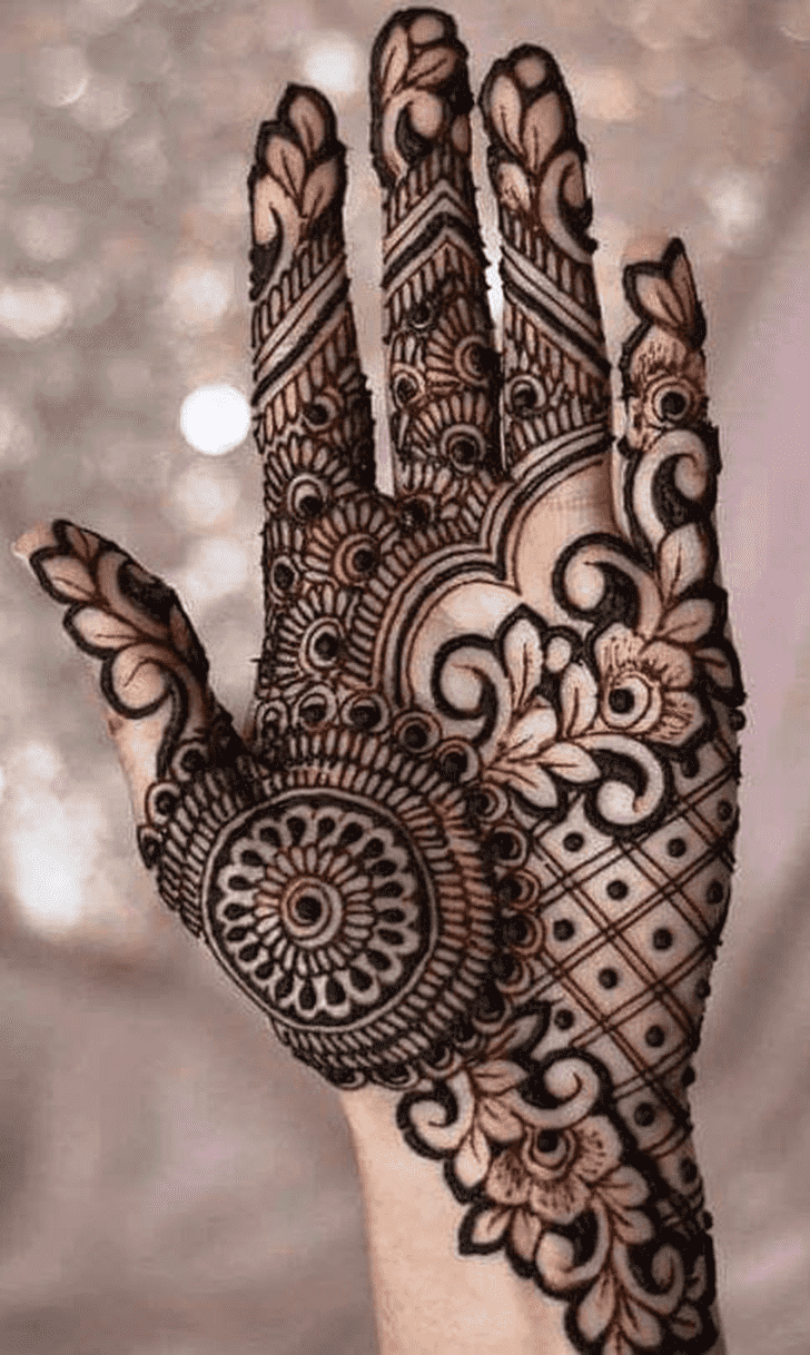 Pleasing Elegant Henna Design