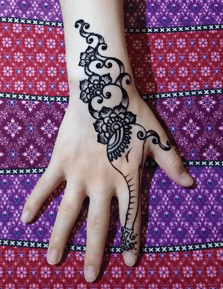 Elegant Elephant Henna Design