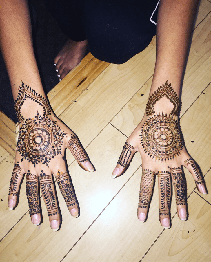 Exquisite Engagement Henna Design