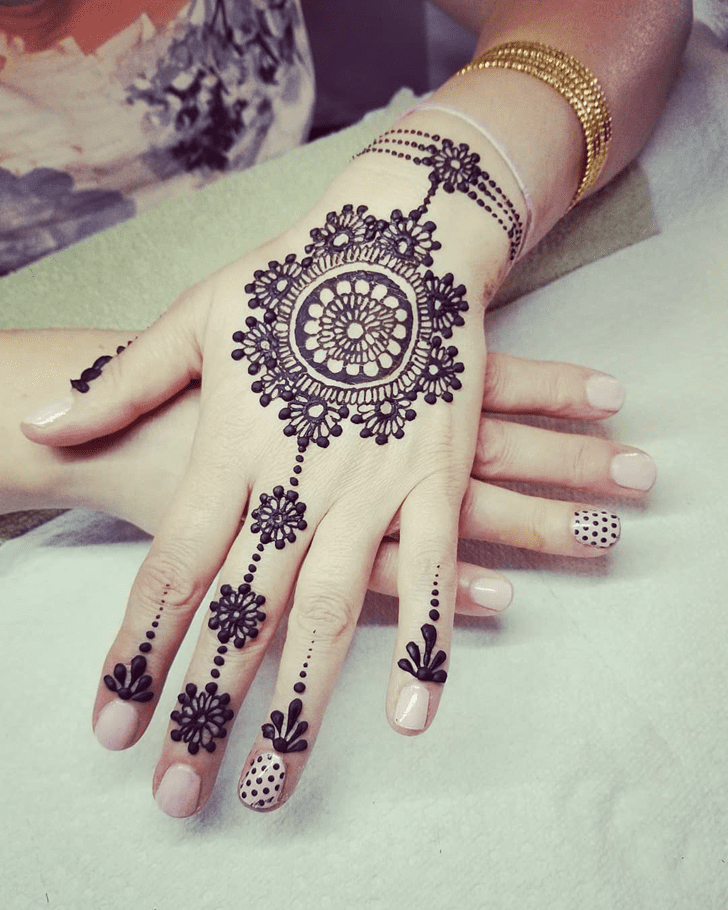 Splendid Engagement Henna Design