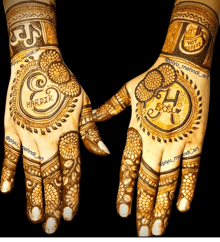 Alluring Engagment Henna Design