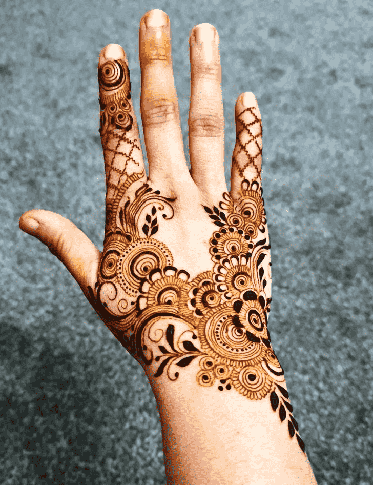 Classy Epic Henna design