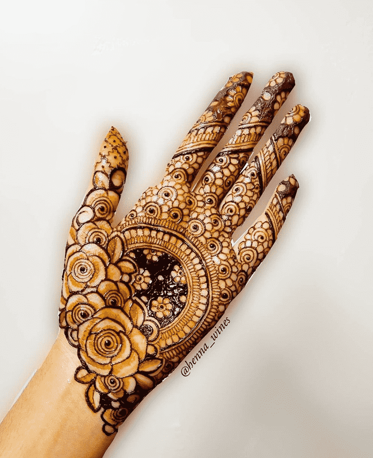 Fair Faisalabad Henna Design