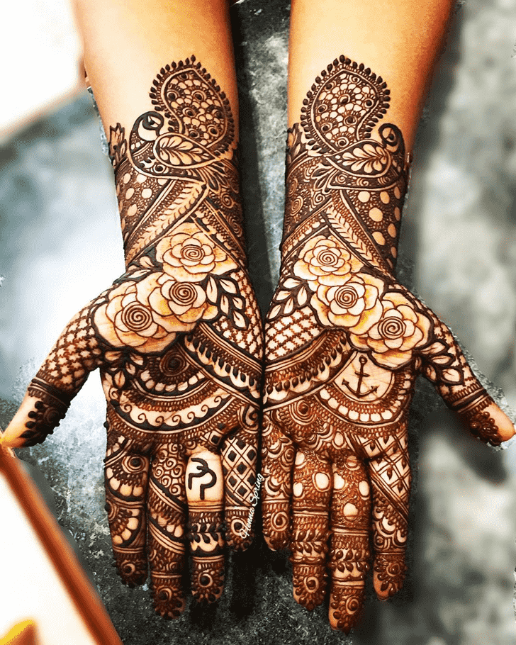 Marvelous Faisalabad Henna Design