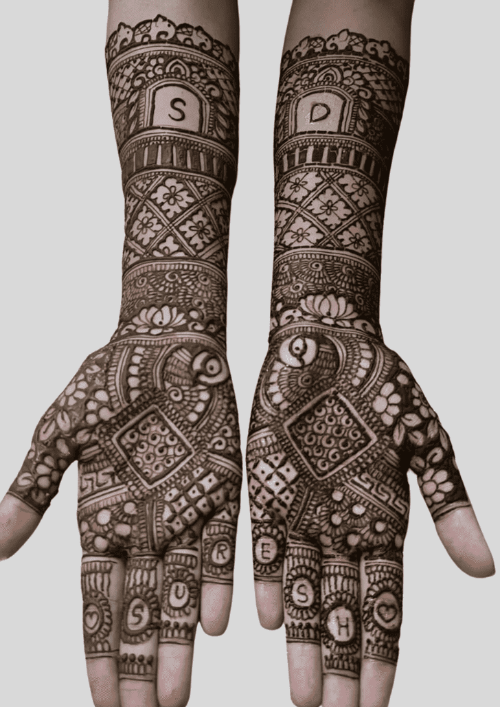 Charming fancy Henna Design
