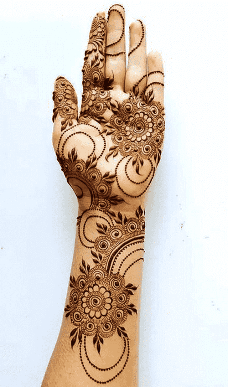 Pretty Fancy Henna Design