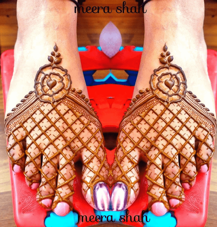 Dazzling Faridabad Henna Design