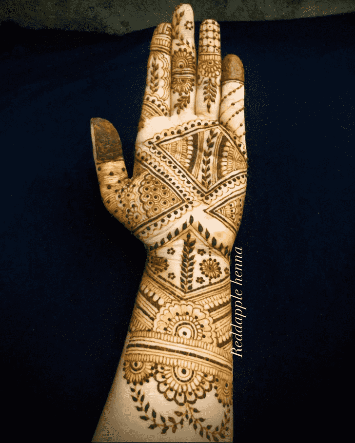 Stunning Floral Henna Design