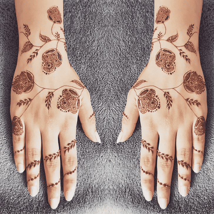 Mesmeric Florida Henna Design