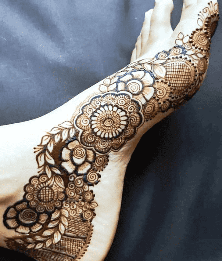 Arm Foot Henna Design