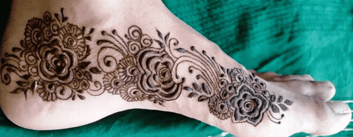 Fair Foot Henna Design