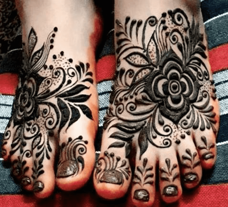 Lovely Foot Mehndi Design