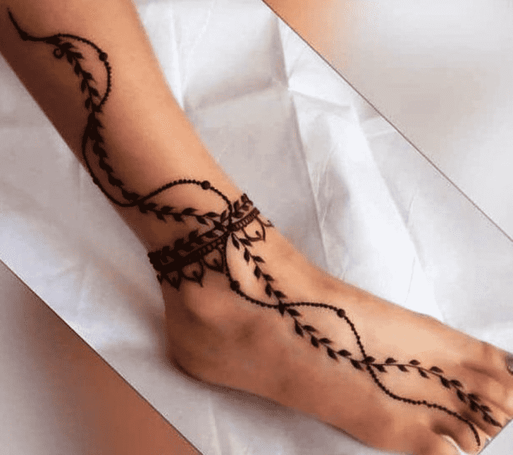 Ravishing Foot Henna Design