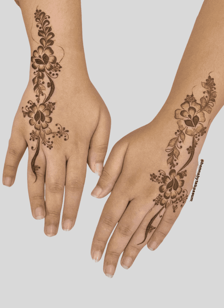 Graceful France Henna Design