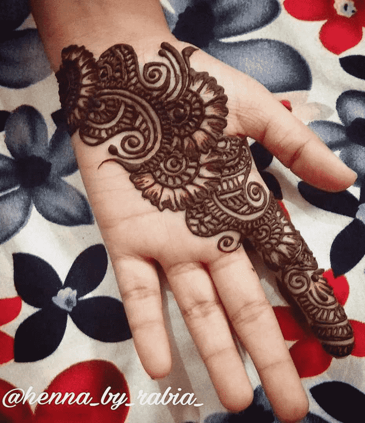 Alluring Front Hand Henna Design