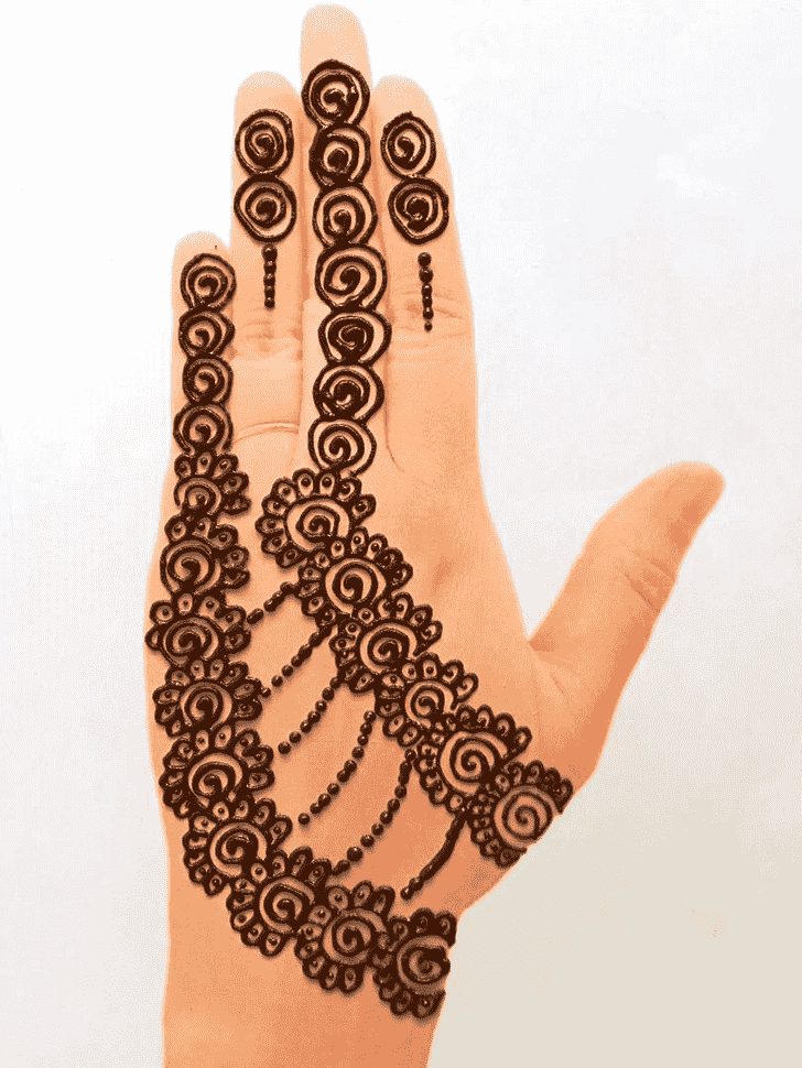 Fair Front Hand Henna Design