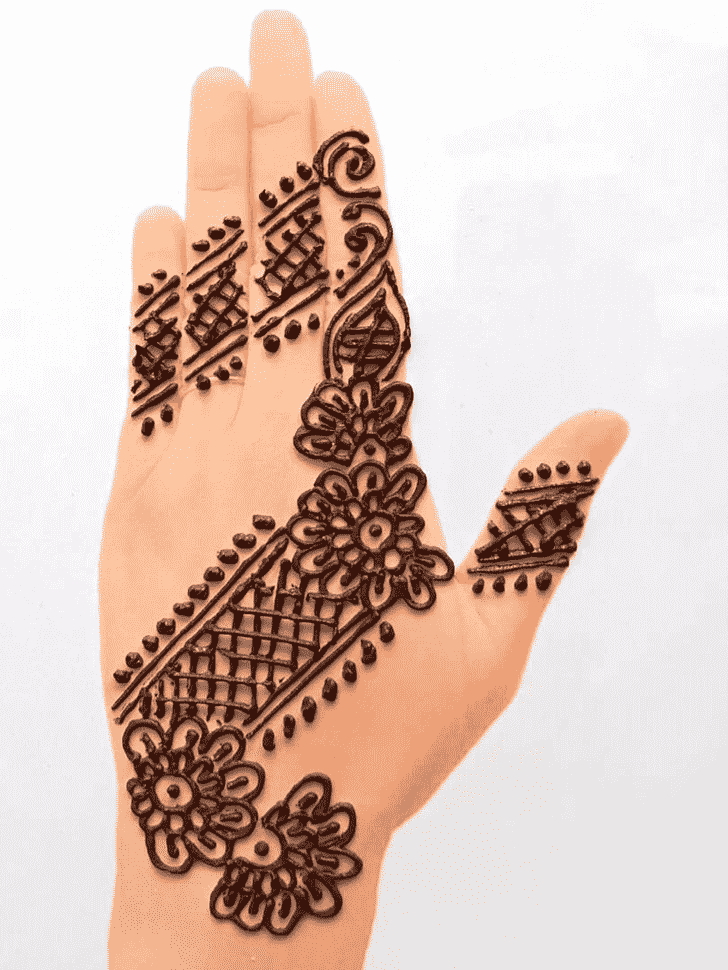 Fine Front Hand Henna Design