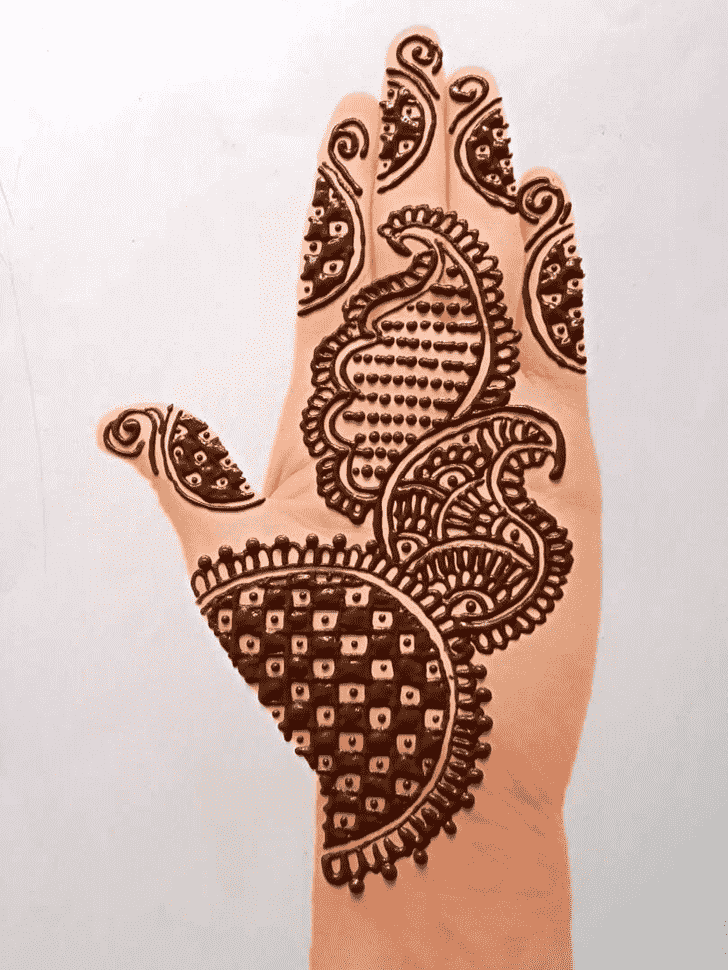 Shapely Front Hand Henna Design
