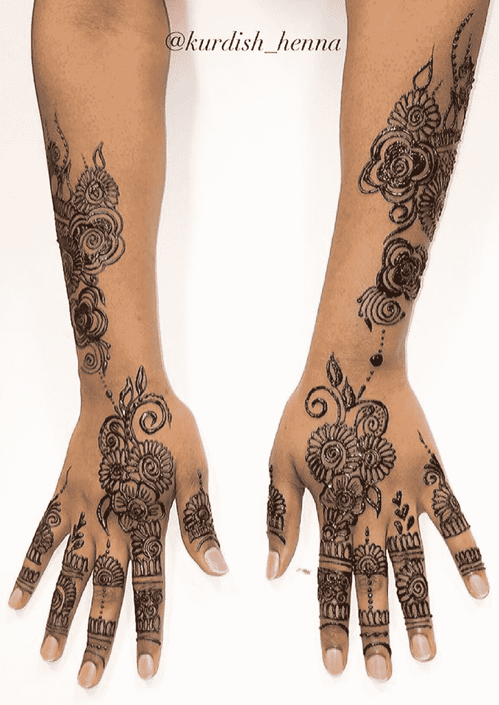 Alluring Full Hand Henna Design