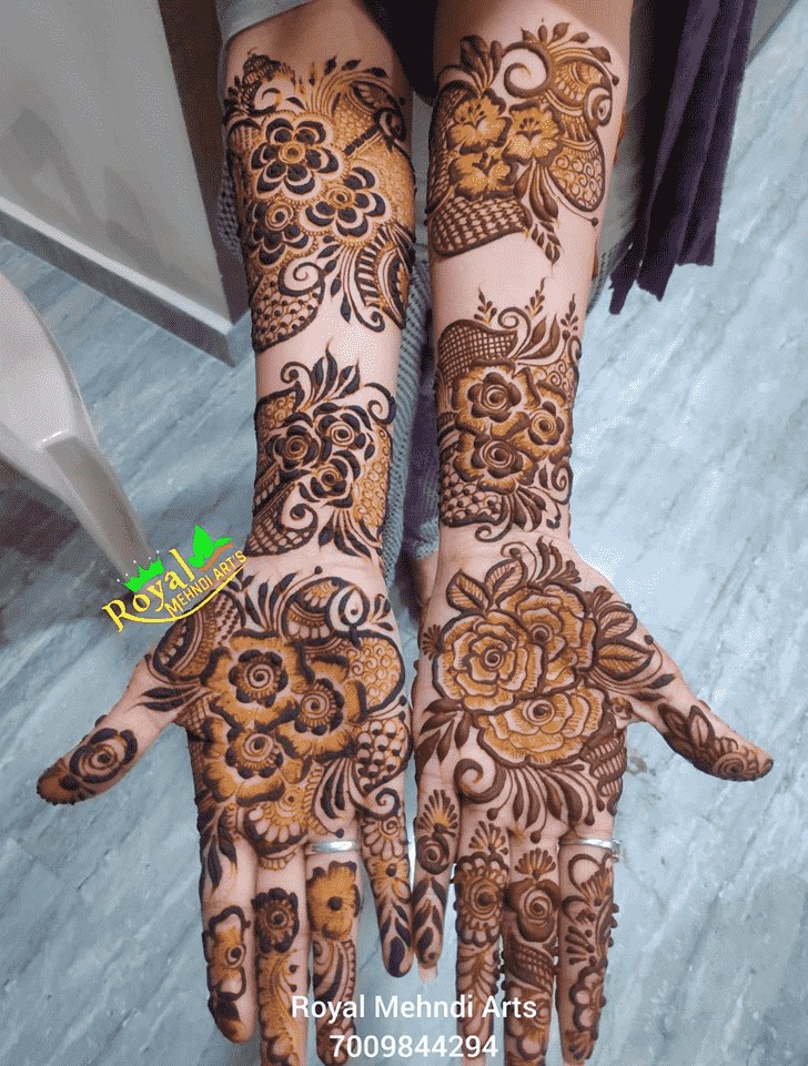Enticing Full Hand Henna Design